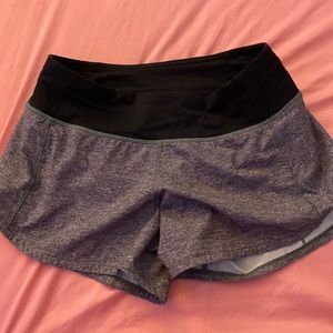 Lululemon Short Speed Up-Low-Rise